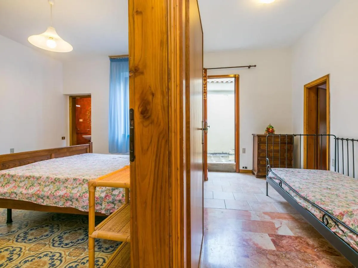 Apartment Dalia By Interhome Lamporecchio